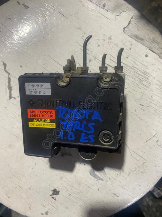 TOYOTA YARİS ABS BEYNİ