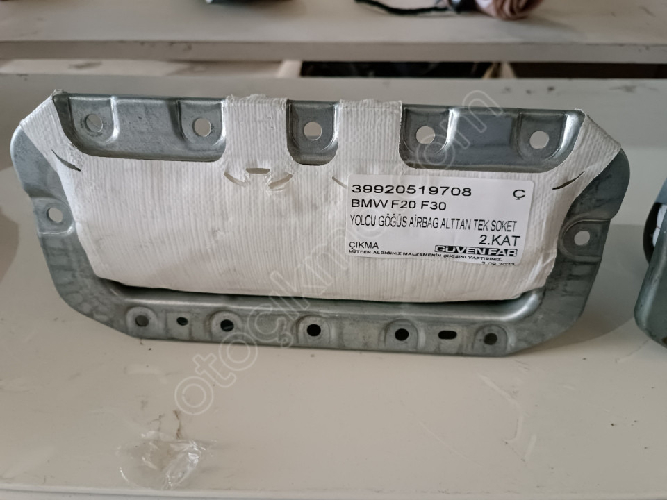 BMW F20 F30 YOLCU GÖĞÜS AİRBAG ALTTAN TEK SOKET 39920519708