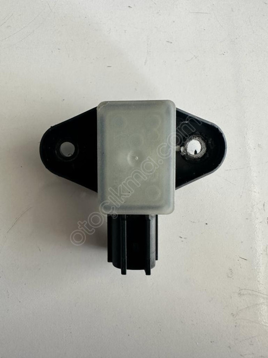 Çıkma Darbe Sensörü Arka Kapı VW Passat B7 5N0959354D