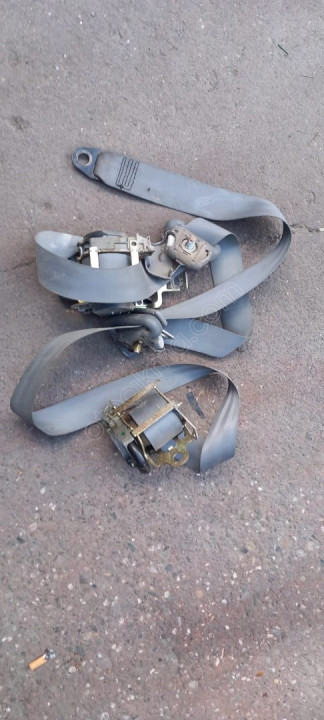 On emniyet kemeri adet