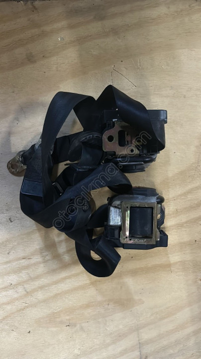 1997-2004 VW GOLF 4 1.9 TDİ  ÖN EMNİYET KEMER TAKIMI