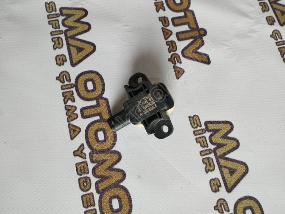 MERSEDES CLA 180 DARBE SENSÖRÜ