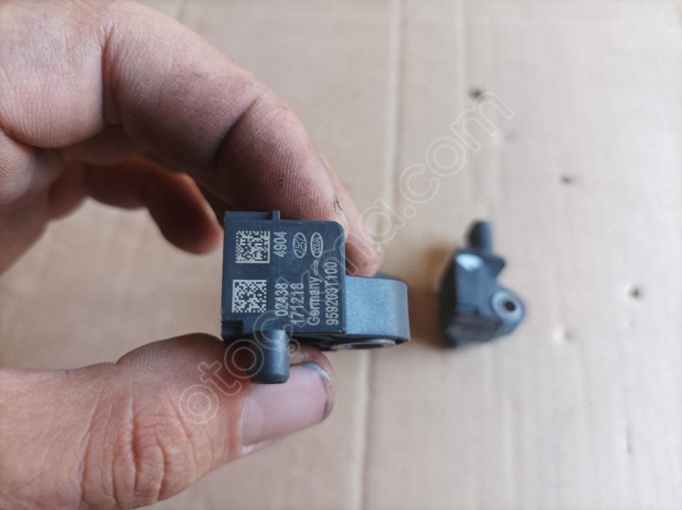 2015-19 hyundai i20 , i20 active darbe sensörü orjinal çıkma