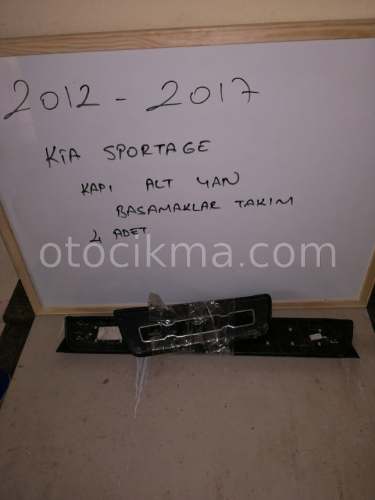 2014 - 2018 KİA SPORTAGE MARŞBİYEL ÜST BASAMAK KİA YAZISI