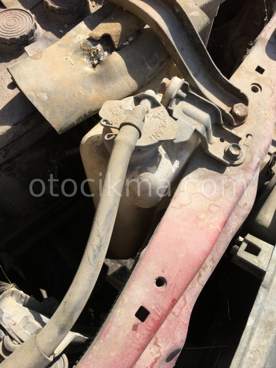 1999 TOYOTA HİLUX LN145  ÇIKMA SU BİDONU