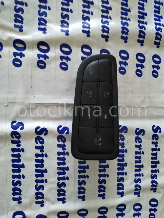 Fiat Fiorino far ayar düğmeleri mevcuttur.