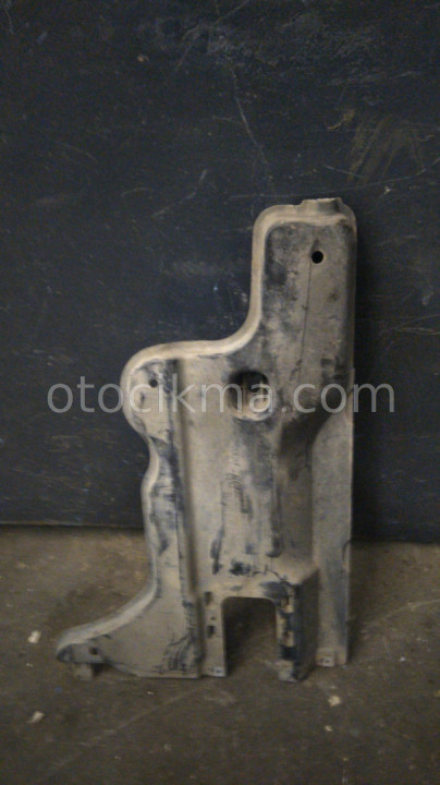 3q0825102a Volkswagen Passat B Sağ Arka Koruyucu Çıkma