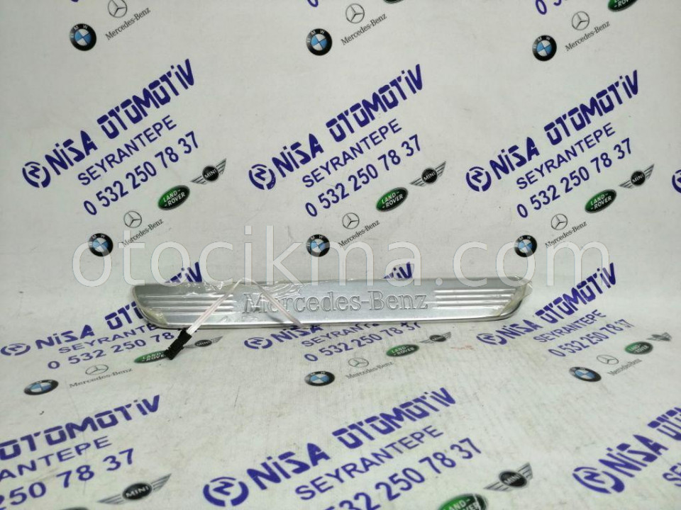 MERCEDES C SERİSİ W205 ÖN SOL KAPI EŞİĞİ AYDINLATMA 14-18