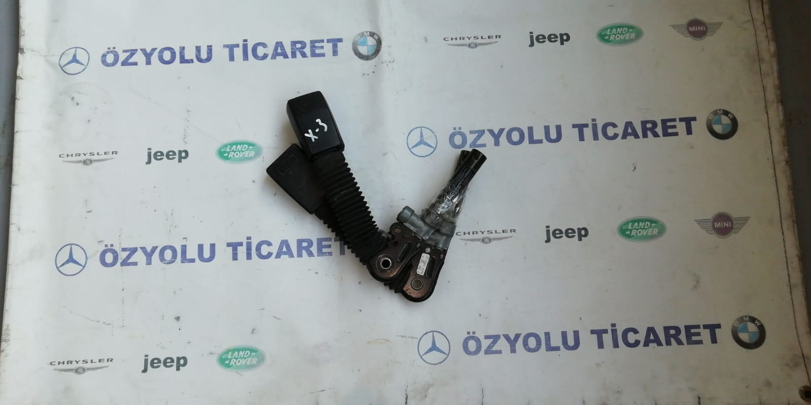 BMW e83 x3 sağ ve sol ön emniyet kemer karşılığı
