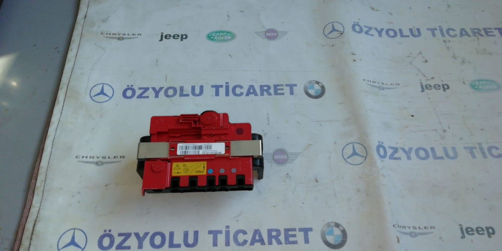 BMW e70 x5 sigorta tablası 911413505