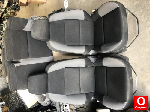 PEUGEOT 207 KOLTUK TAKIMI TAYLAN OTO ÇIKMA&#039;DA