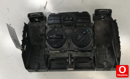 Mercedes Vito 639 Kasa Klima Paneli