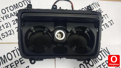 BMW 5 SERİSİ F10 MODEL ARAÇ İÇİ BARDAKLIK ORJ ÇIKMA 2012-17