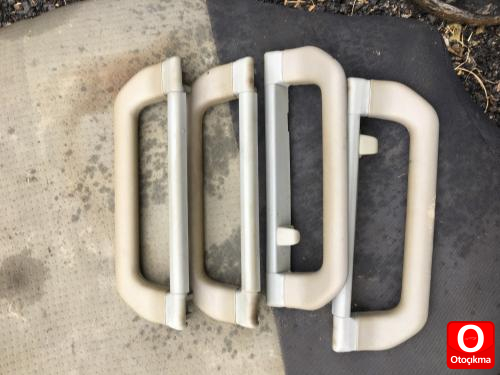 Çıkma bmw e34 tavan tutacakları ve iç döşemeler vs İstanbul