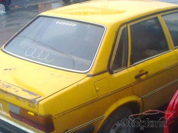 AUSİ 80 ARKA CAM FİTİLİ  OTO FİKRETTE