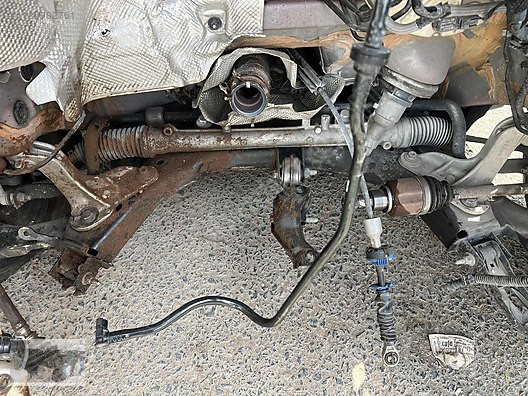 RENAULT CLİO 5 MOTOR BEŞİĞİ ORJİNAL ÇIKMA