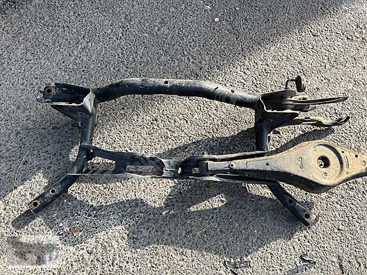 FORD CUSTOM MOTOR TRAVERS ORJİNAL ÇIKMA