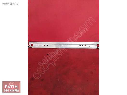 RENAULT MEGANE 3 RADYATÖR ALT SACI