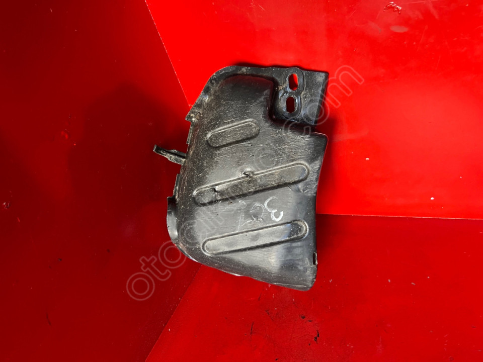 PEUGEOT 301 ARKA DİNGİL KORUMA KAPAĞI ÇIKMA PARÇA