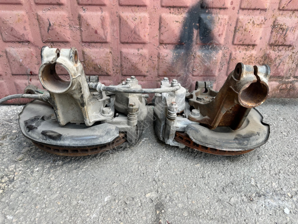 Nissan Qashqai Çıkma Sol taşıyıcı komple