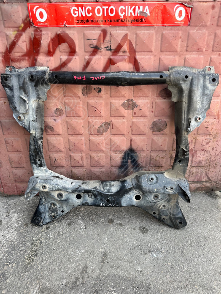 Honda Civic FD6 Çıkma motor traversi