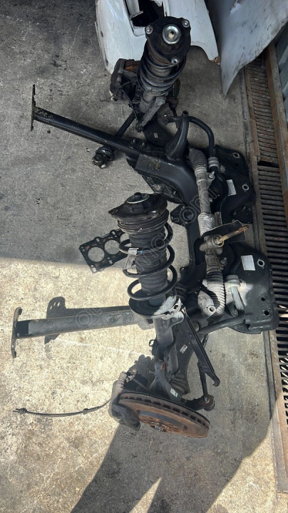 Jeep Renegade komple ön takım