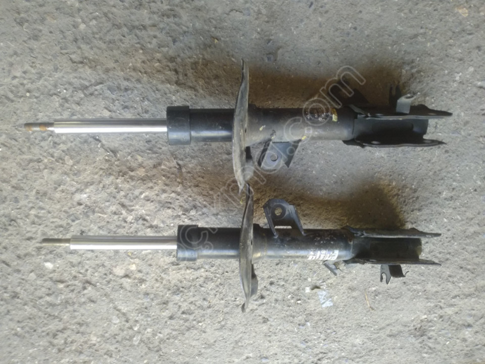 nissan qashqai amortisör ön sağ sol