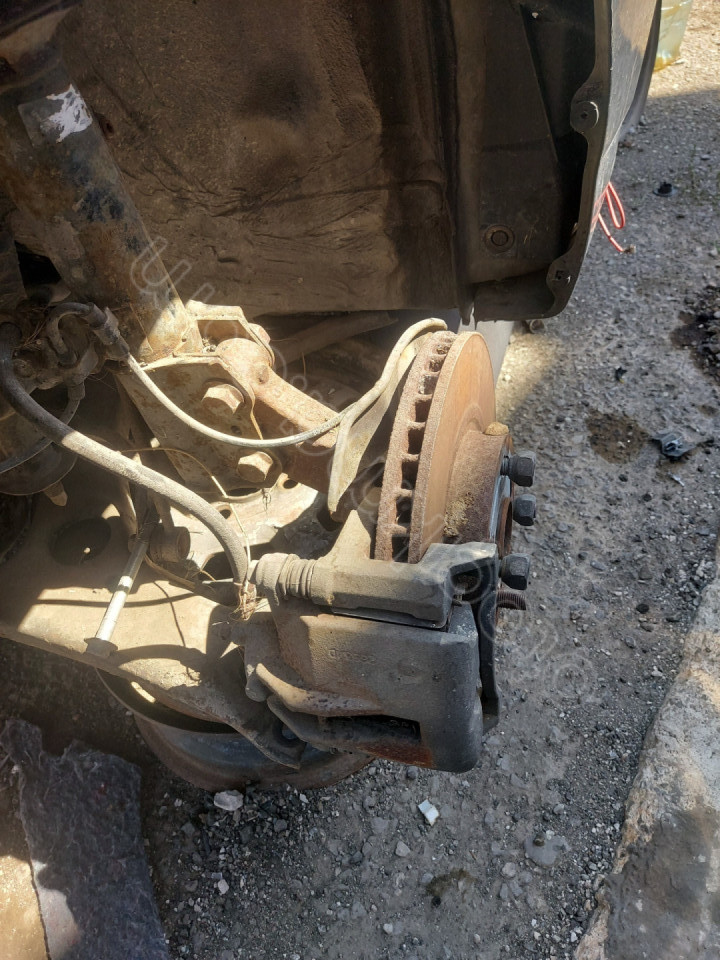 2003-2008 TOYOTA COROLLA ÇIKMA SOL ÖN TAŞIYICI