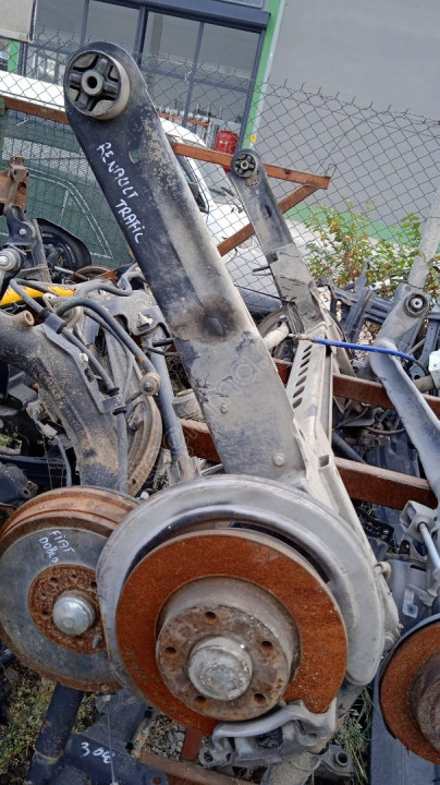 RENAULT TRAFİC ARKA DİNGİL GÜÇMANLAR OTO