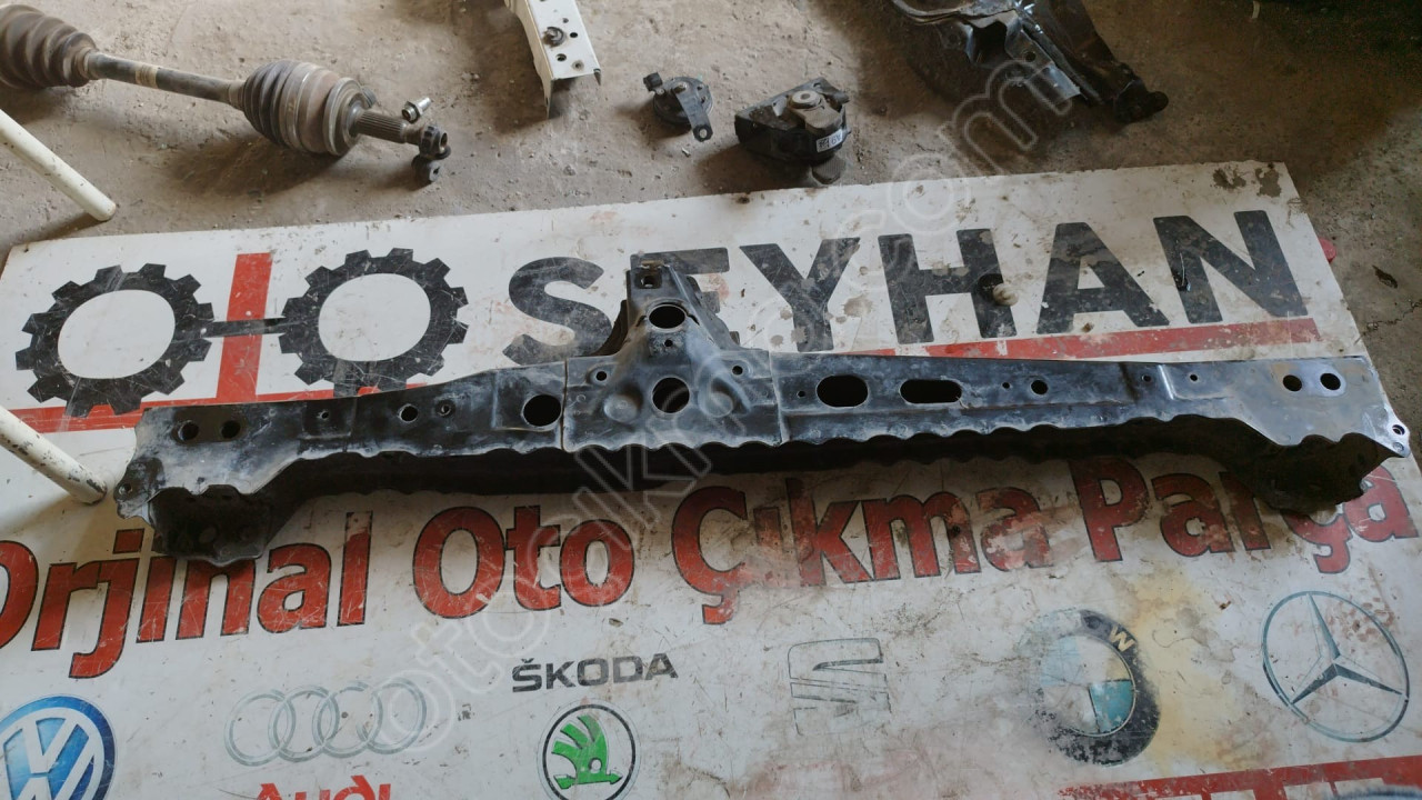 Toyota Corolla 2018 D4D motor alt ön travers