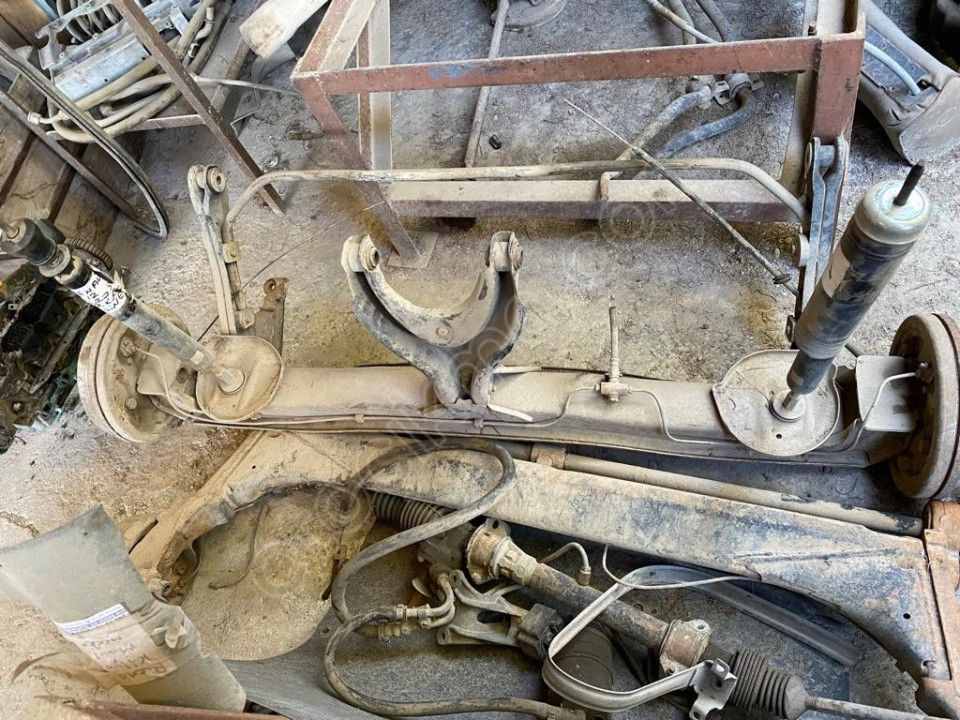 RENAULT 12 ARKA DİNGİL ORJİNAL ÇIKMA , TOROS ARKA DİNGİL