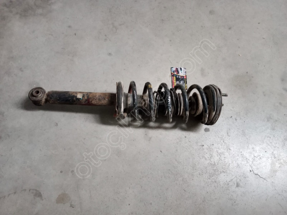 Nissan Maxima Orjinal Arka Amortisör &amp; Helezon Yay ÇIKMA