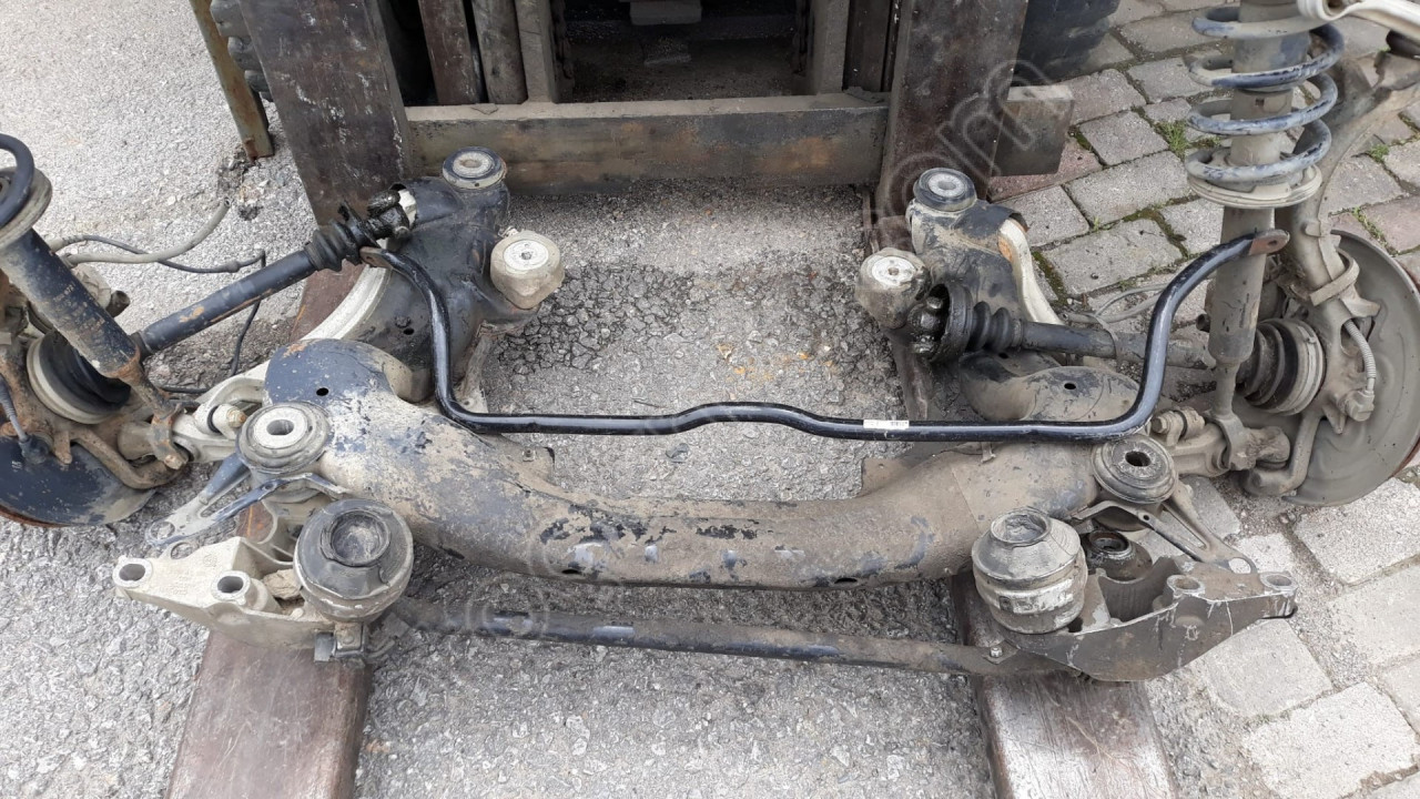 SKODA SUPERB MOTOR TRAVERSİ CIKMA CEP: 0541 570 02 94