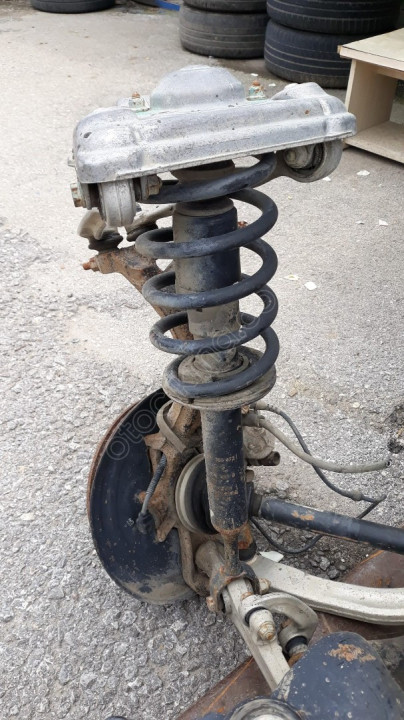 SKODA SUPERB SAĞ ÖN AMORTİSÖR CIKMA CEP: 0541 570 02 94