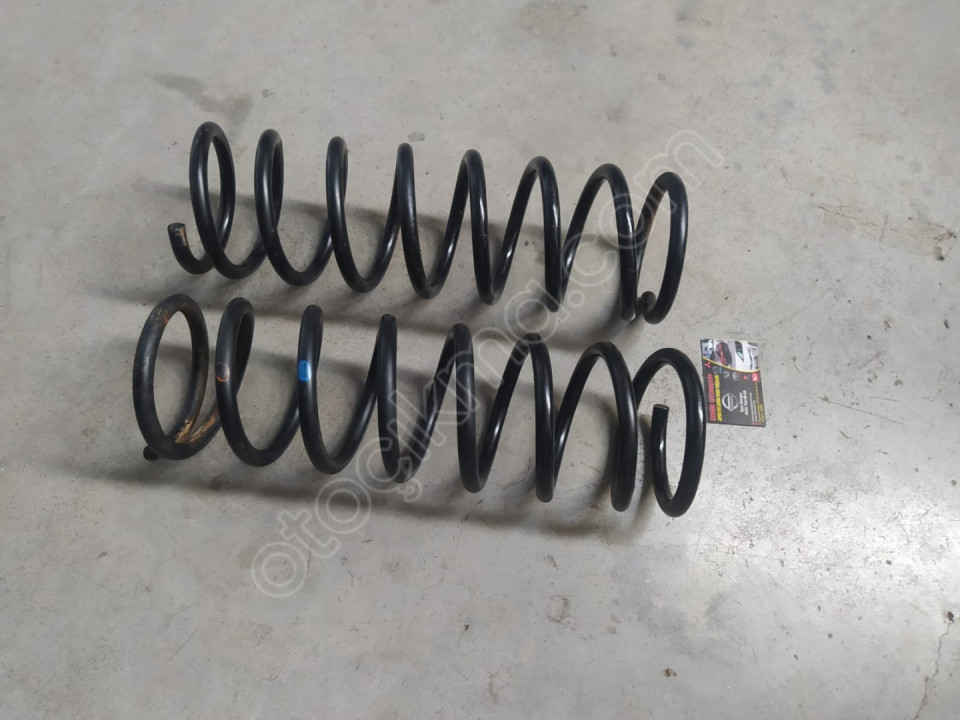 Nissan Terrano 2.7 Orjinal Helezon Yay 1997-2002 ÇIKMA