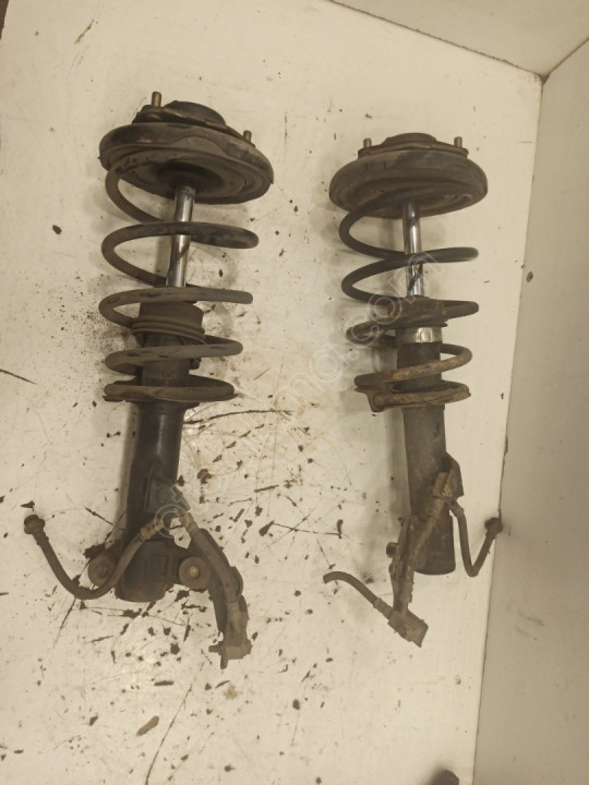 NİSSAN PREMİRA SAĞ SOL AKS