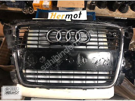 AUDİ A3 2009 SONRASI ÖN PANJUR PARLAK SİYAH KROM 8P085365