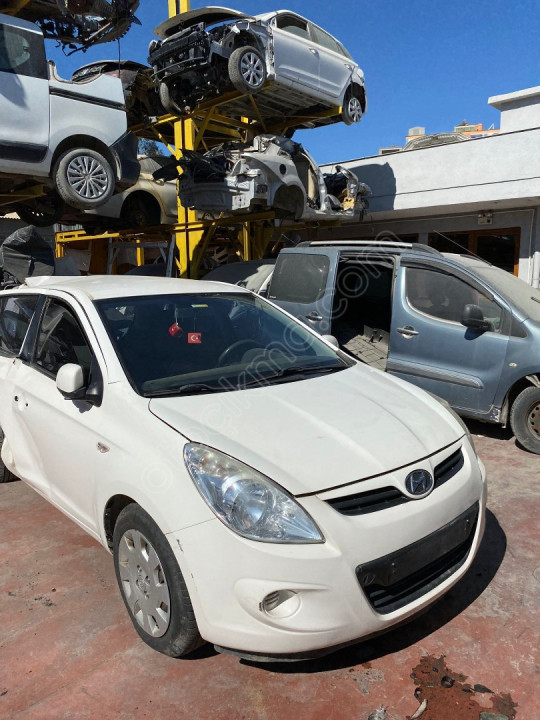 2010 İ20 SAĞ AYNA ÜNALLAR OTO YEDEK PARÇA’’DA