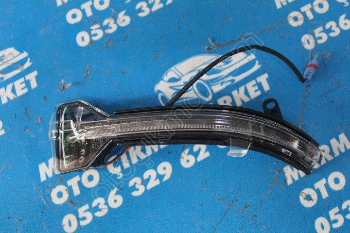 63137308536 BMW F10 MAKYAJLI SAĞ AYNA SİNYALİ SIFIR