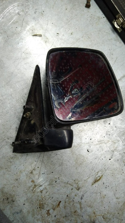 Mazda E2200 Sağ Ayna çıkma