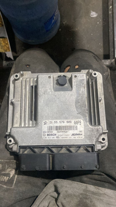 OPEL İNSİGNİA MOTOR BEYNİ