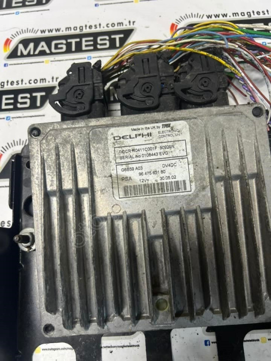 Citroen C3 Peugeot 1.4 HDI ECU 9647563180 / DDCR motor beynı
