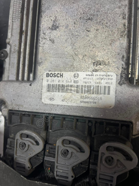 Opel Vivaro 2.0 DCI Motor Beyni 0281014648 8200666516