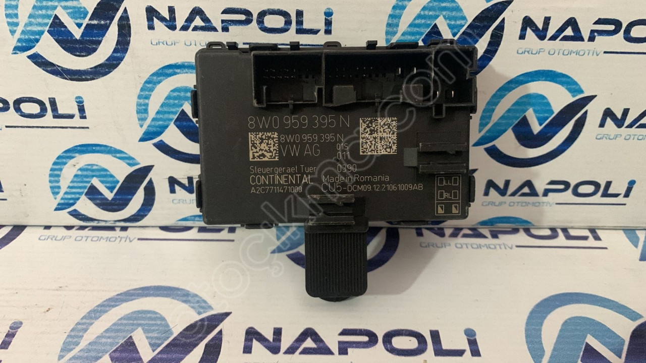 8W0959395N AUDİ A4 A5 SOL ARKA KAPI BEYNİ 2016/2023