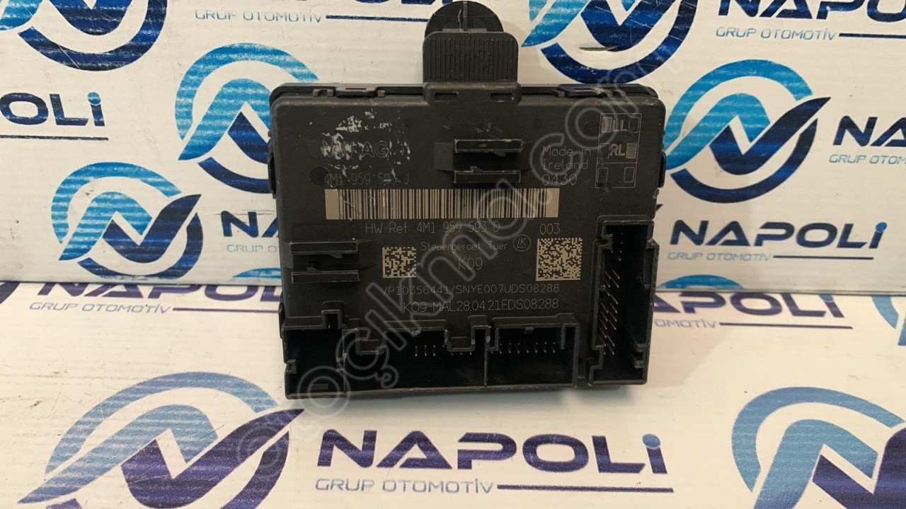 4M1959593J AUDİ A6 A7 Q5 Q8 TOUAREG SOL ÖN KAPI BEYNİ