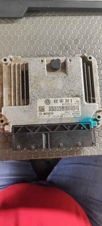 03c907309b 0261s05729 golf tiguan Passat motor beyni