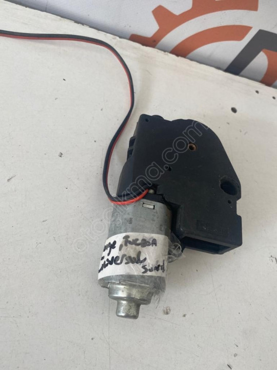 Range Rover Sunroof Motoru Hatasız Orjinal Çıkma