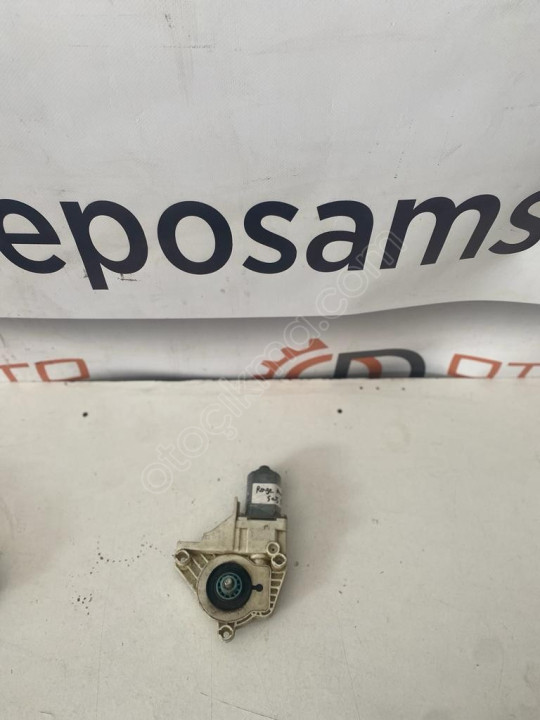 Range Rover Sağ Ön Cam Motoru Hatasız Orjinal Çıkma