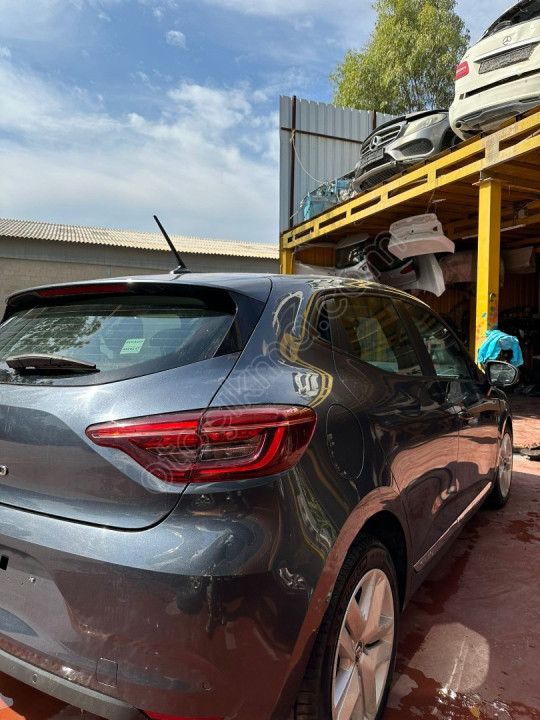 2022 CLİO 5 BAGAJ CAMI ÜNALLAR OTO YEDEK PARÇA’’DA