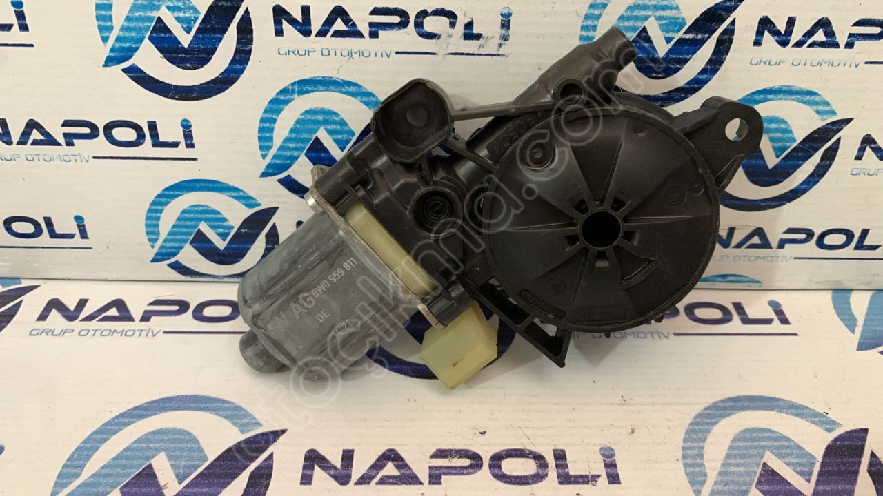 8W0959811 AUDİ A4 SOL ARKA CAM MOTORU 2016/2023